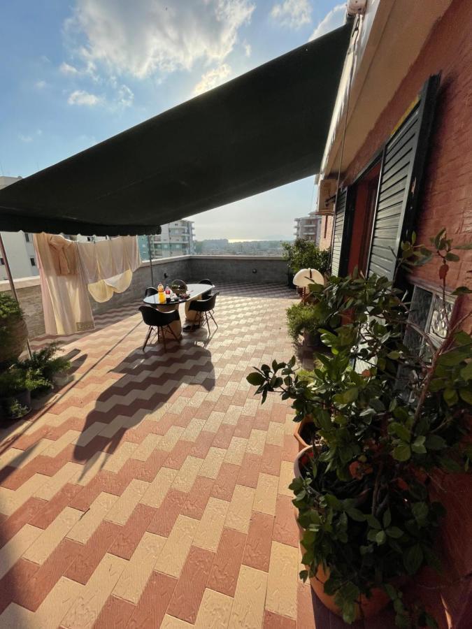 Venus - Cozy Apt With Terrace Vlore Bagian luar foto