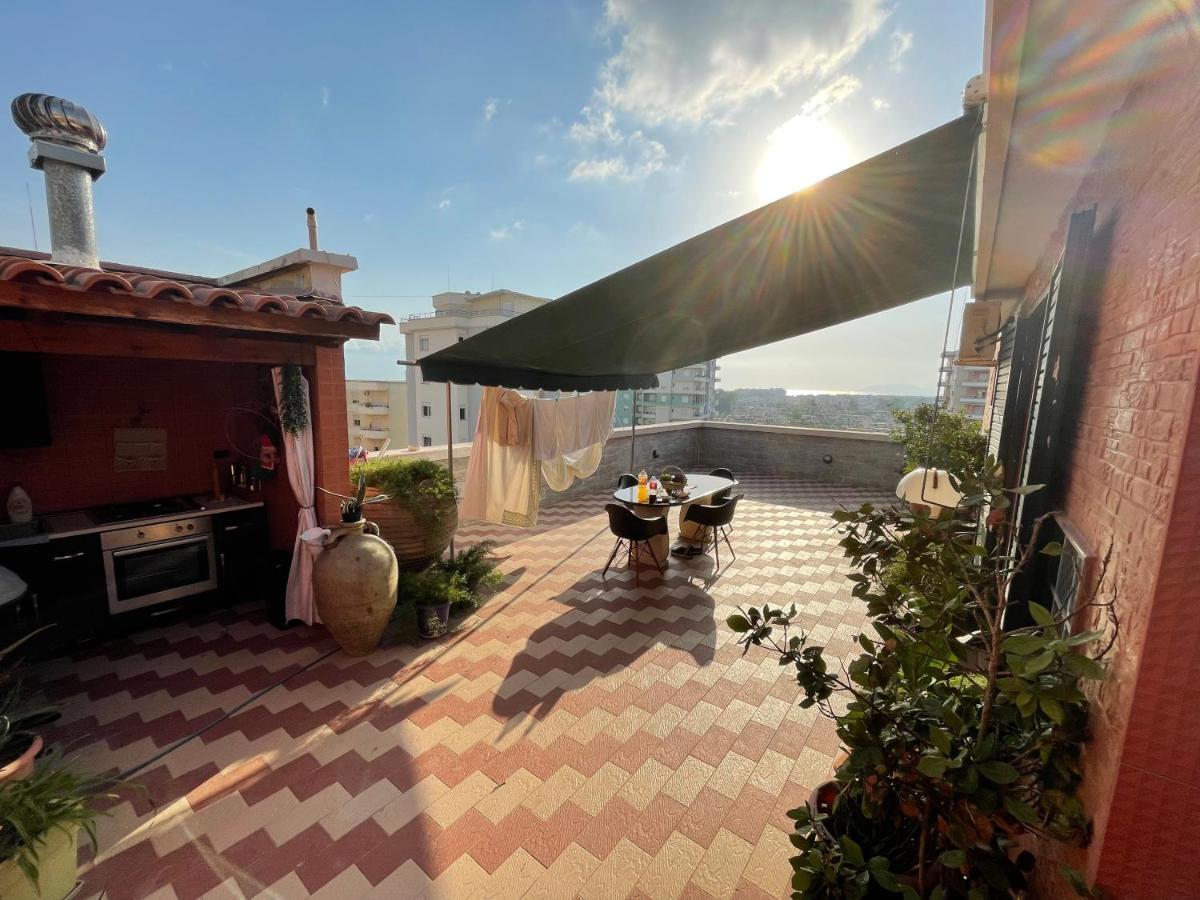 Venus - Cozy Apt With Terrace Vlore Bagian luar foto