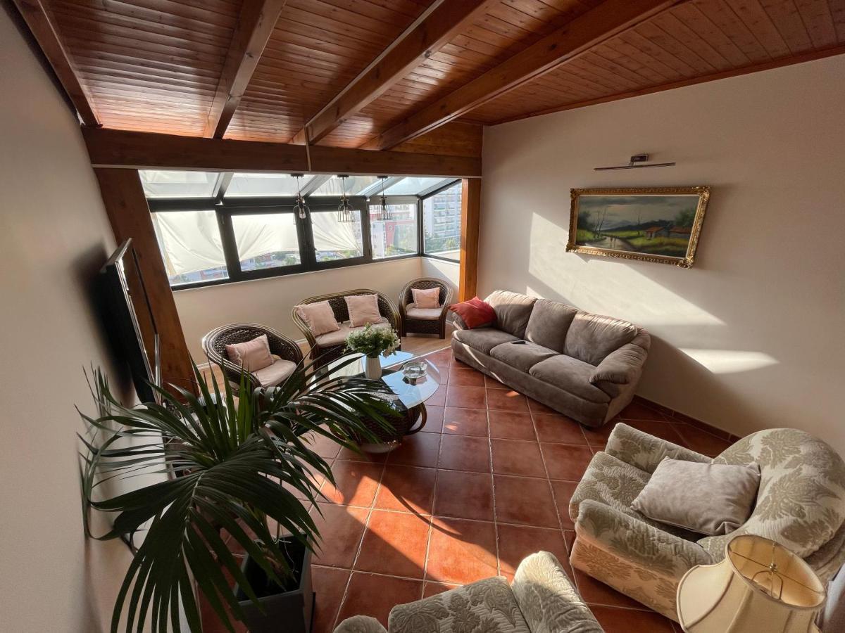 Venus - Cozy Apt With Terrace Vlore Bagian luar foto