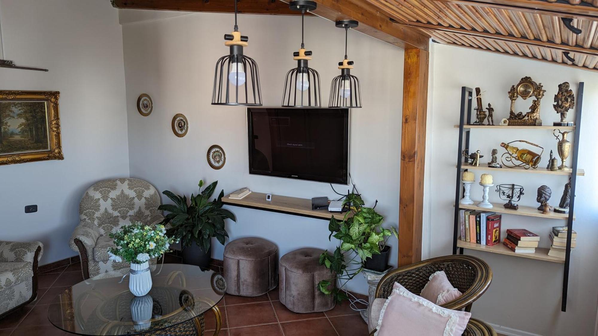 Venus - Cozy Apt With Terrace Vlore Bagian luar foto