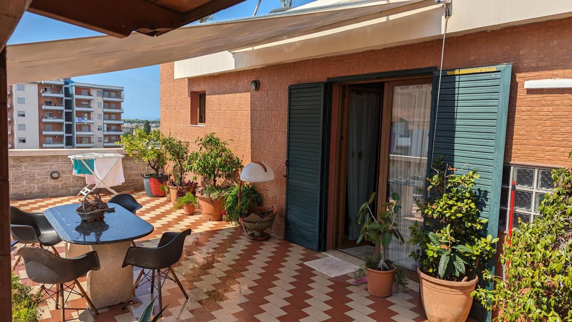 Venus - Cozy Apt With Terrace Vlore Bagian luar foto