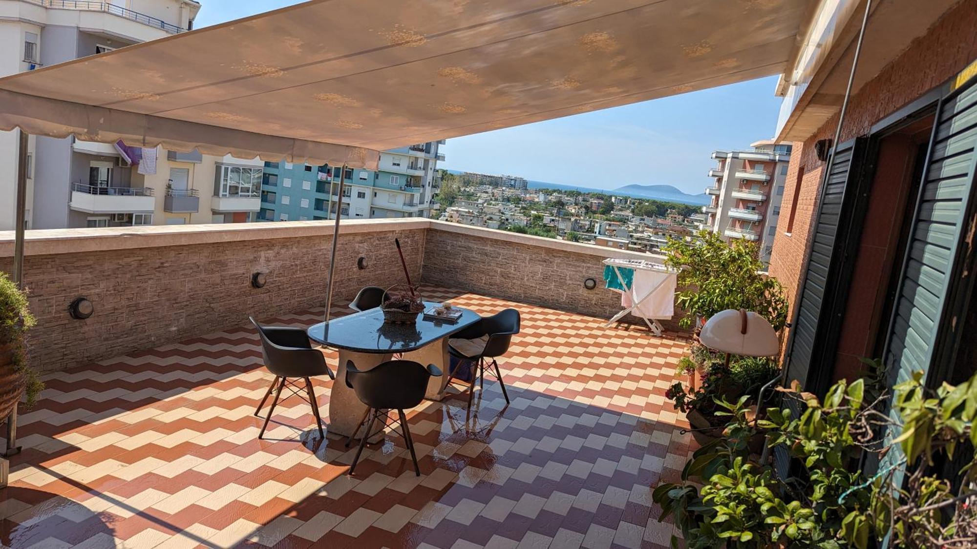 Venus - Cozy Apt With Terrace Vlore Bagian luar foto